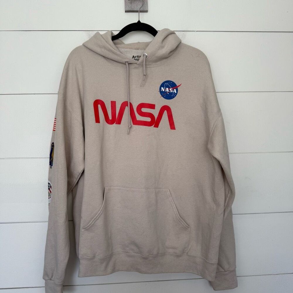 Artist Union Women’s Large NASA Pullover Sweatshirt